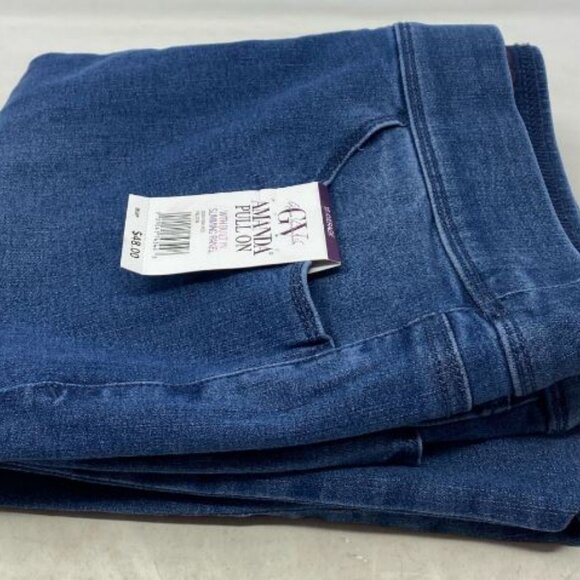 Women's Gloria Vanderbilt Amanda Pull-On Straight Jea ... Color: Felton Size: 16 - Picture 3 of 6